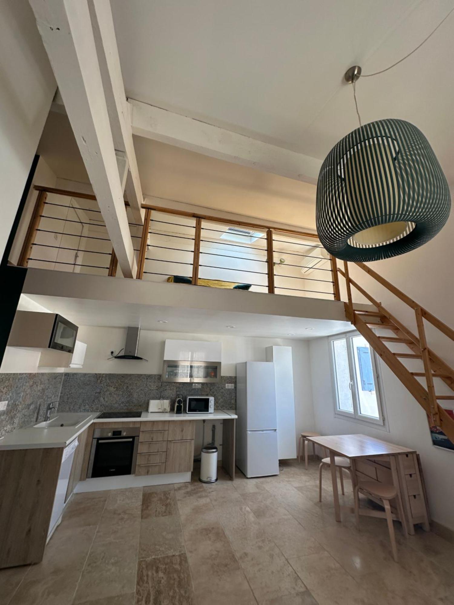 Appartement Avec Vue Sur L Eglise Des Saintes Dış mekan fotoğraf