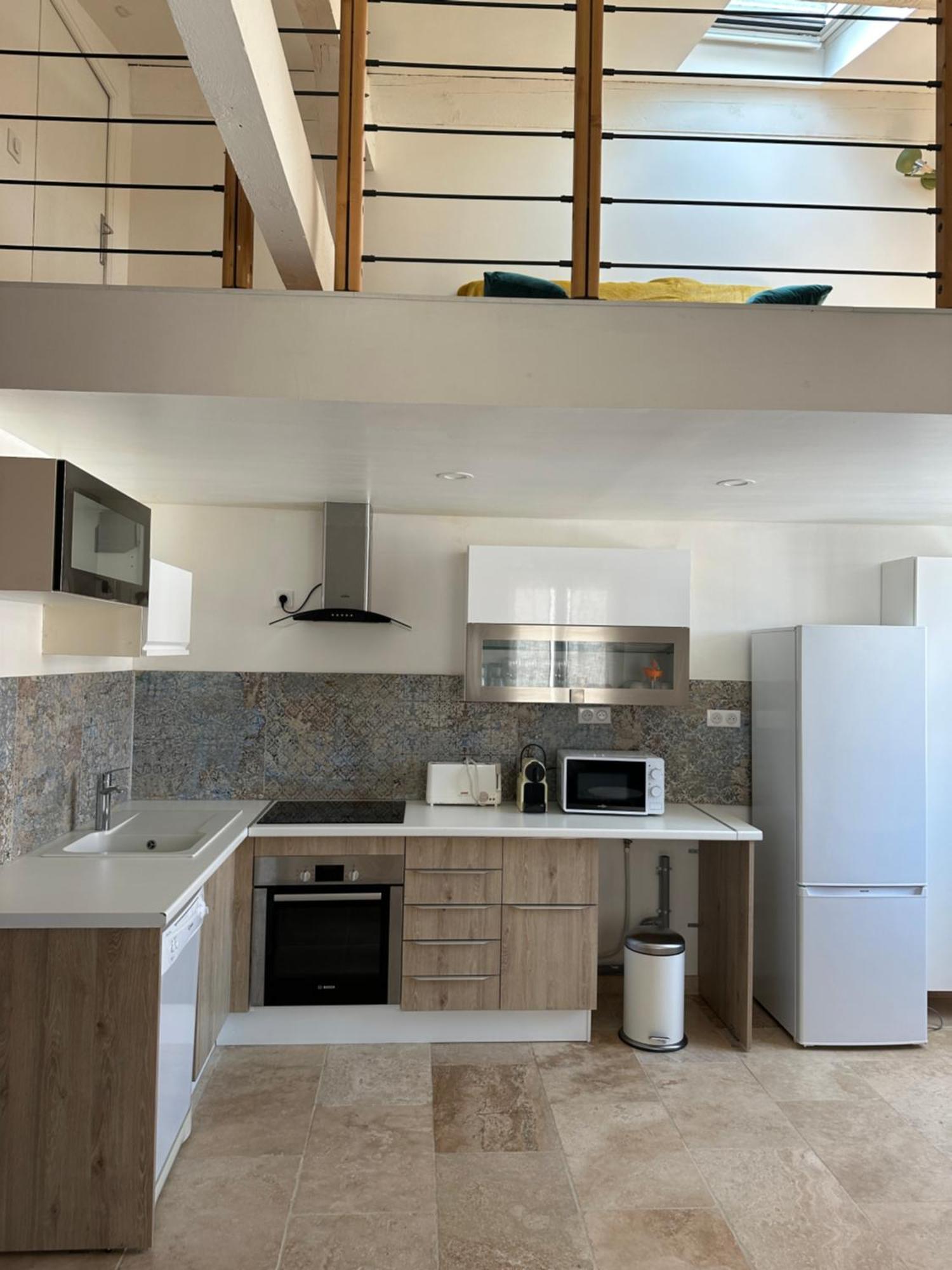 Appartement Avec Vue Sur L Eglise Des Saintes Dış mekan fotoğraf