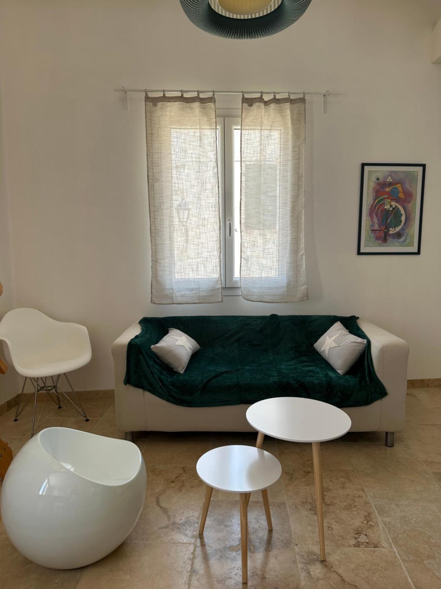 Appartement Avec Vue Sur L Eglise Des Saintes Dış mekan fotoğraf